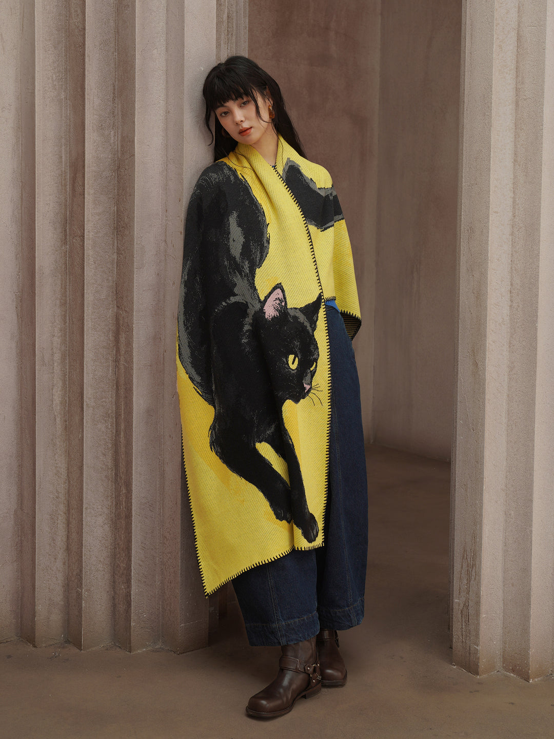 Midnight Feline  Chunky Shawl - Original Wool Blend Black Cat Knitted Scarf