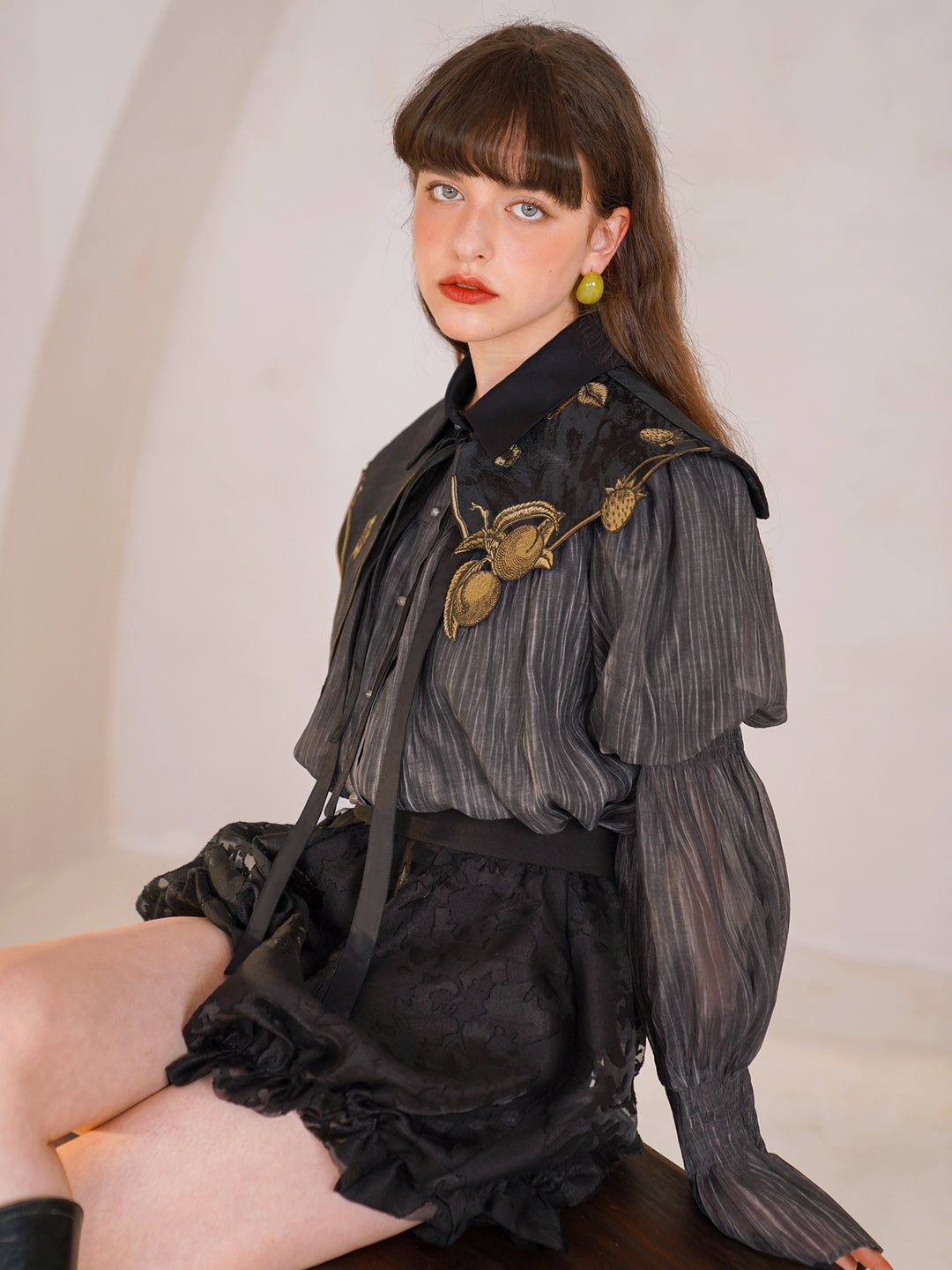 Noir Elegance  Designer Shirt - Niche Classic Black Bubble Sleeve Blouse