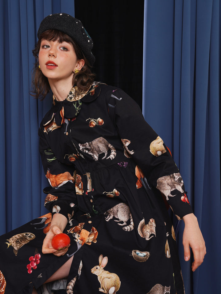 Art Gallery Petal Collar Dress - Retro Animal Illustration Waist-Cinching Maxi