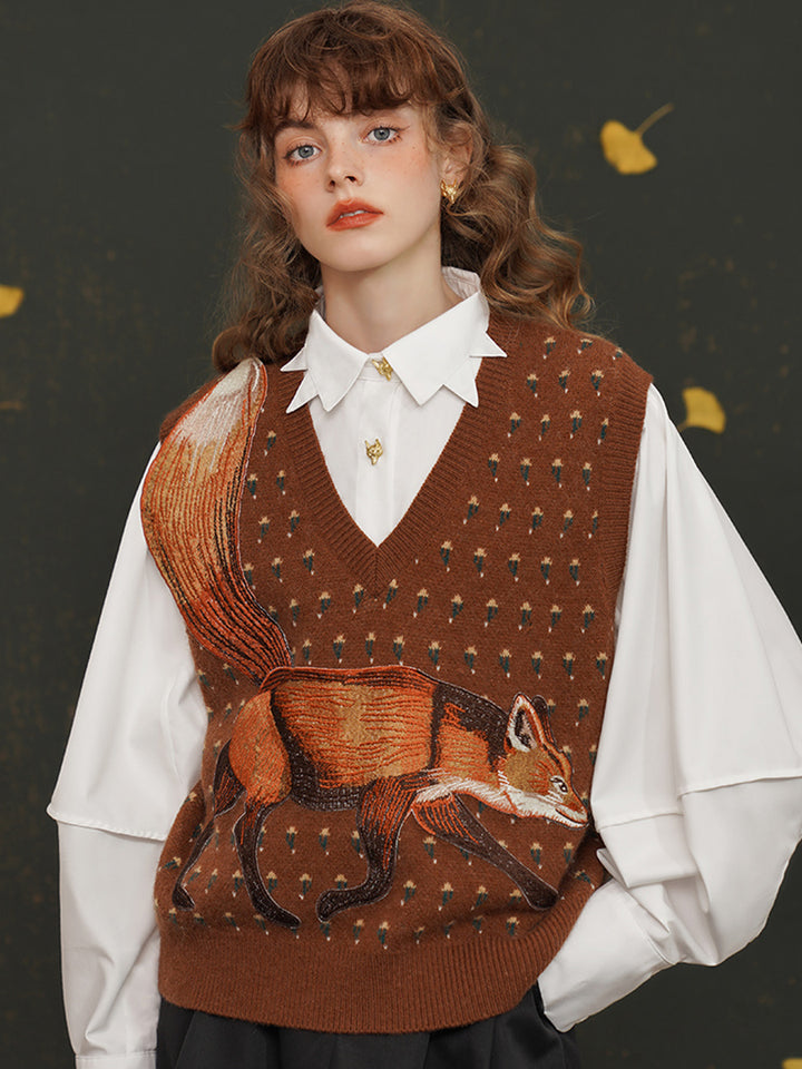 Forest Fox  Embroidered Knit Vest - Vintage V-Neck Sleeveless Sweater
