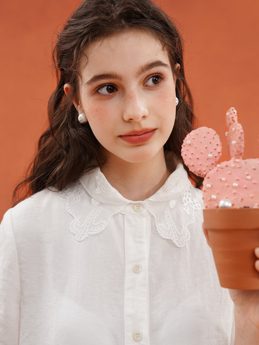 Original woven summer French style retro white shirt with plant embroidery and carved holes, slightly transparent, lightweight and versatile top