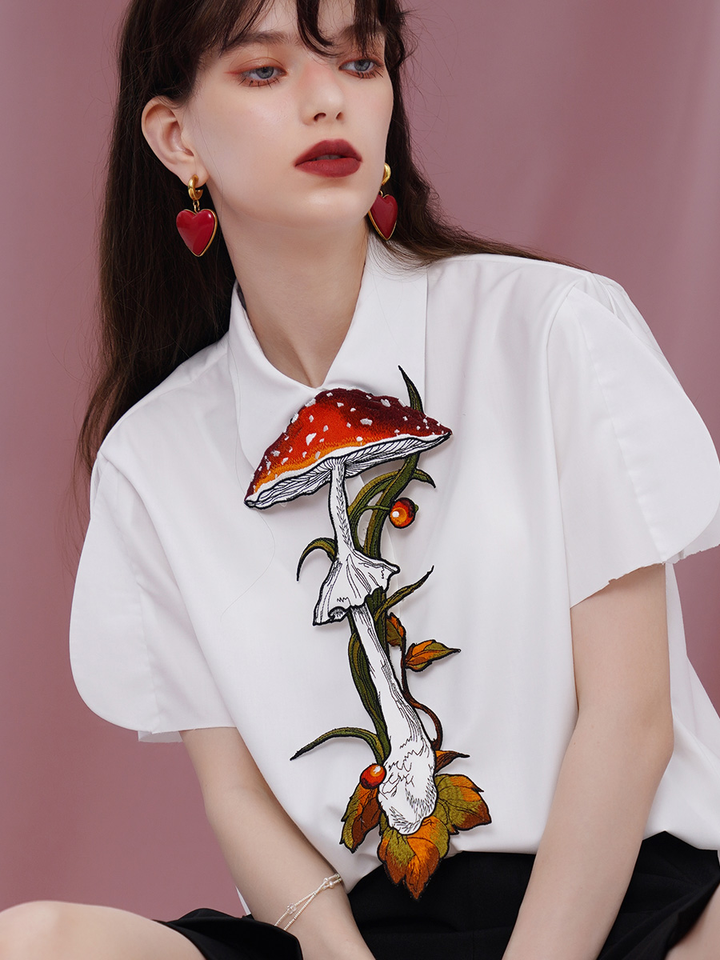 Original Heavy Industry Embroidery Retro Mushroom Berry Tie Women's Knot Free Tie Niche Shirt Accessories