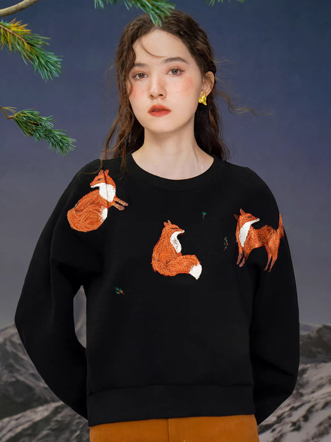 Red Fox  Embroidered Hoodie - Vintage Wide Neck Oversized Sweatshirt