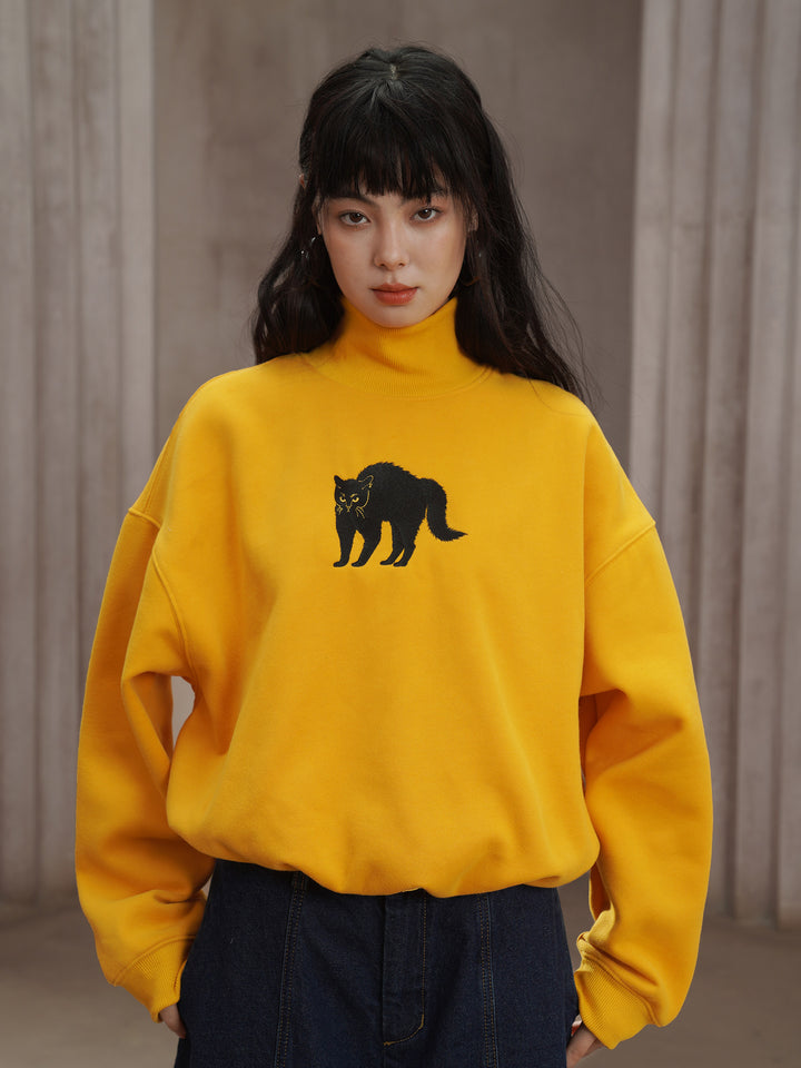 Black Cat Muse Embroidered Sweatshirt - Retro Yellow Fleece Oversized Pullove