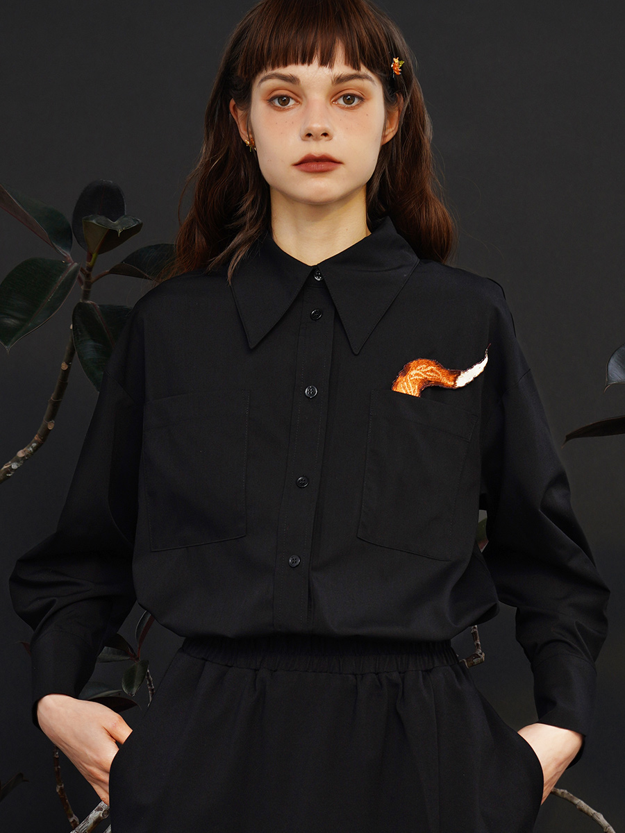 Original  niche fun exquisite embroidered shirt gender free retro art cotton top couple