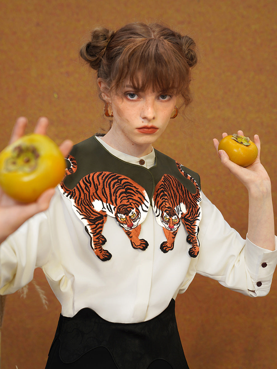 Original fake collar children's versatile tiger embroidery fake collar small shawl collar small decoration