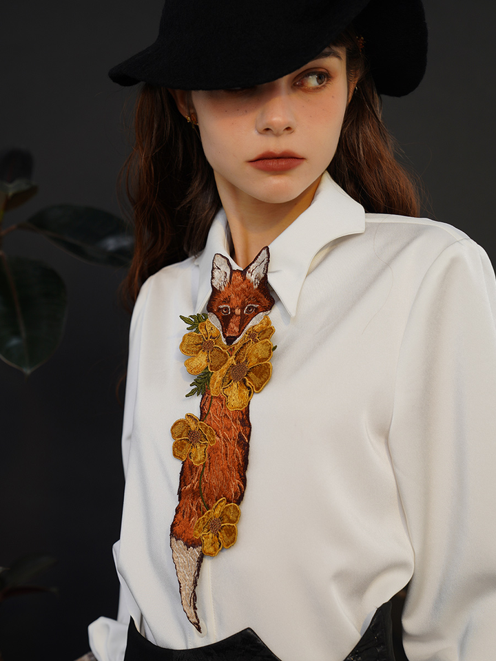 Original retro embroidery women's tie, female fox tail and flower knot free shirt, designer's niche combination
