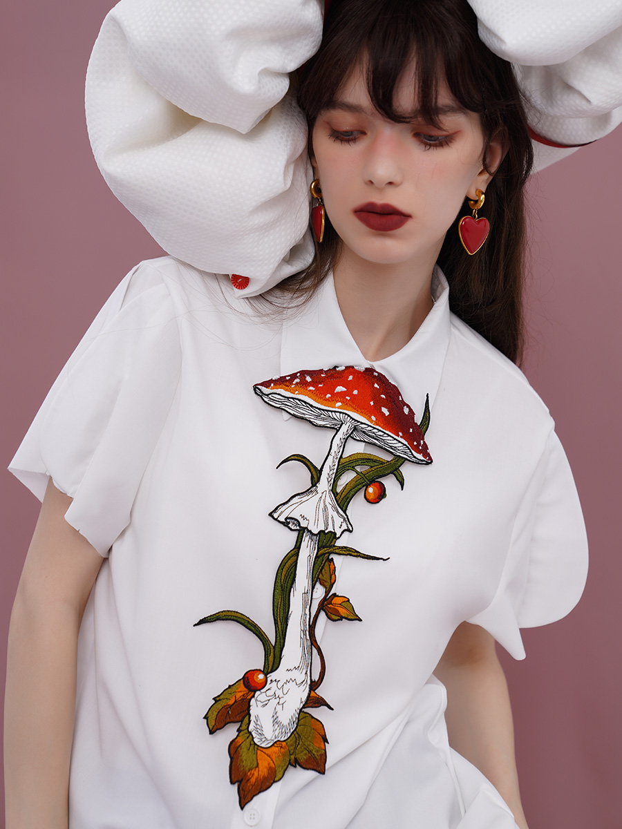 Original Heavy Industry Embroidery Retro Mushroom Berry Tie Women's Knot Free Tie Niche Shirt Accessories