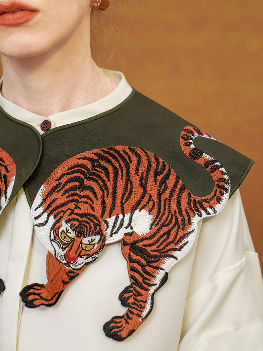 Original fake collar children's versatile tiger embroidery fake collar small shawl collar small decoration