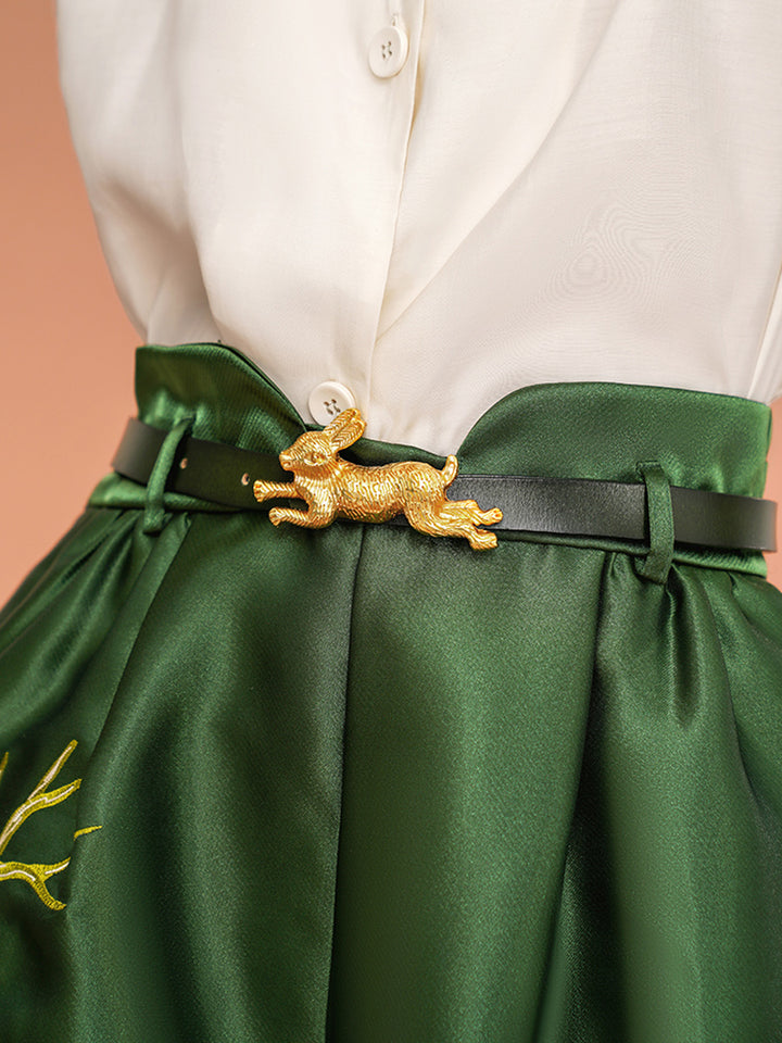 Original design sense of five quarter pants, summer niche rabbit embroidery, showing thin and small stature, versatile casual shorts for women