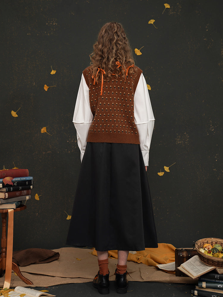 Forest Fox  Embroidered Knit Vest - Vintage V-Neck Sleeveless Sweater