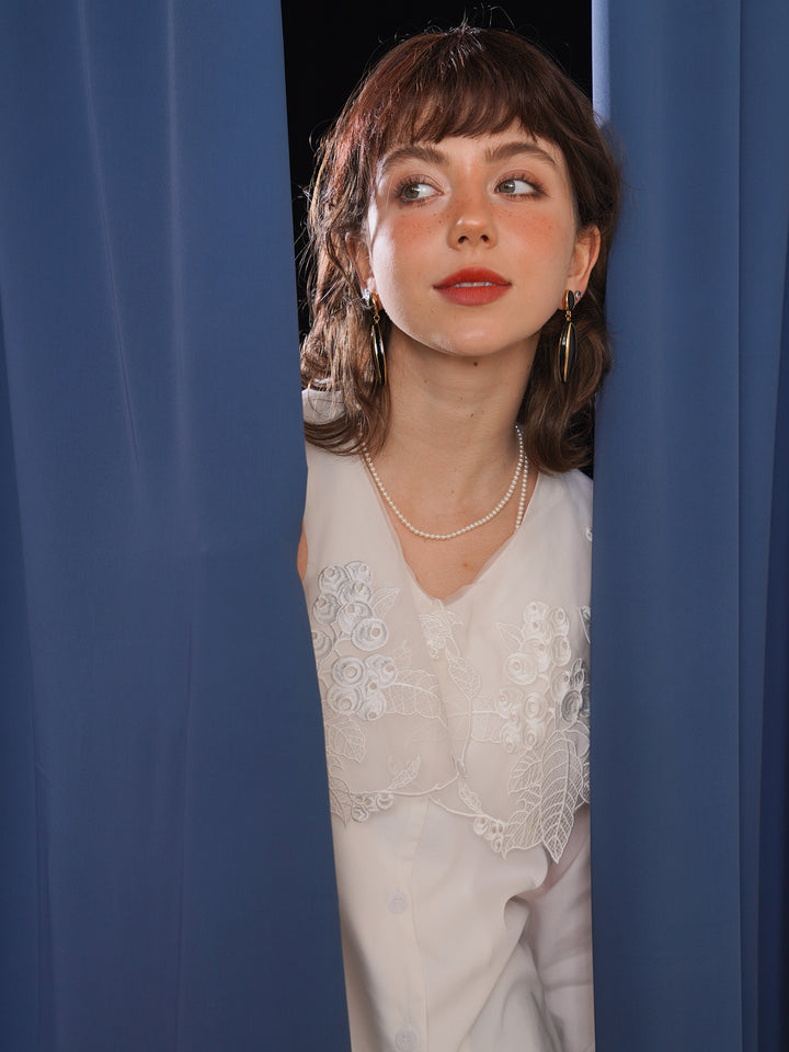 Palace Muse Antique White Shirt - Heavy Embroidered Big Lapel Winter Interior Blouse