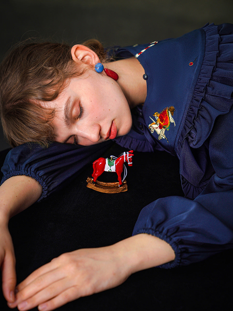 Original design Embroidered shirt French retro manor loose and detachable shawl top for autumn and winter women