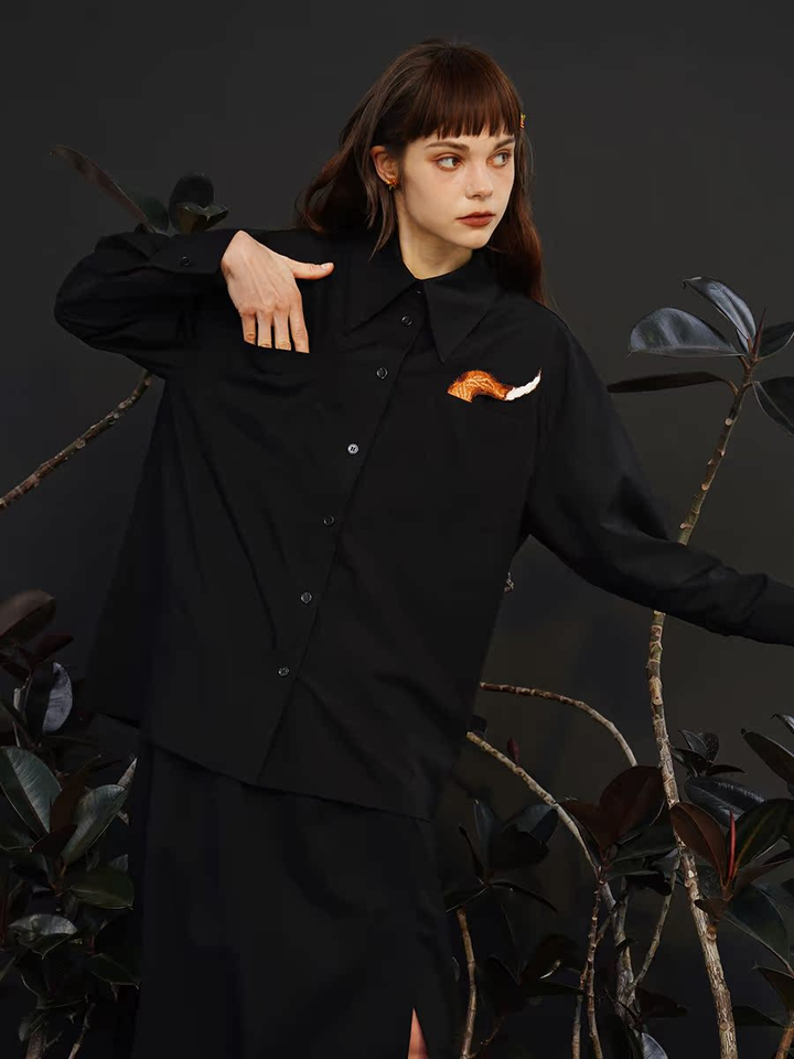 Original  niche fun exquisite embroidered shirt gender free retro art cotton top couple