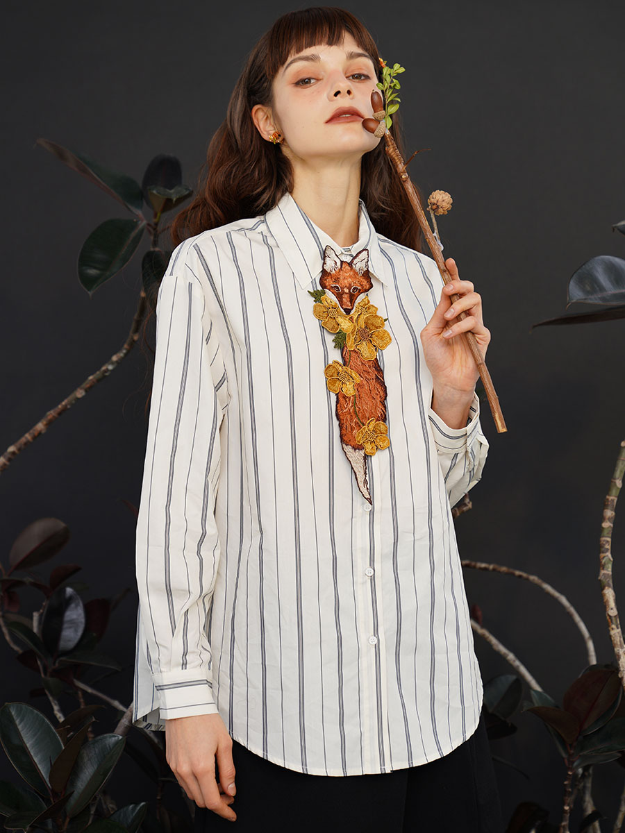 Original retro embroidery women's tie, female fox tail and flower knot free shirt, designer's niche combination