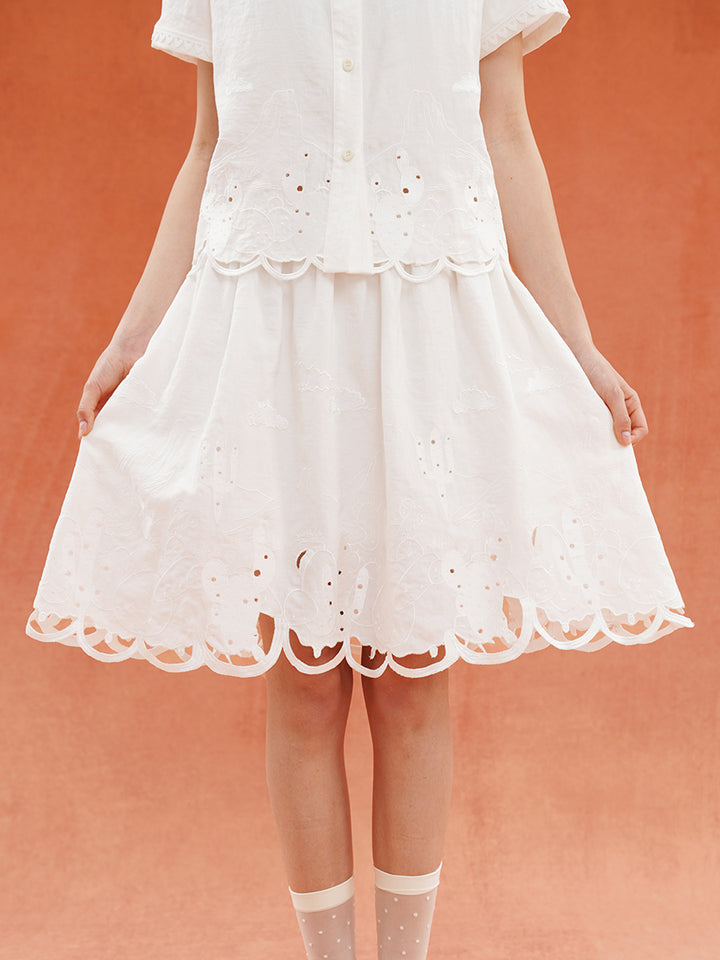 Original French Moonlight White Embroidered Texture Hollow Half Skirt Light Retro Romantic Vacation A-line Skirt