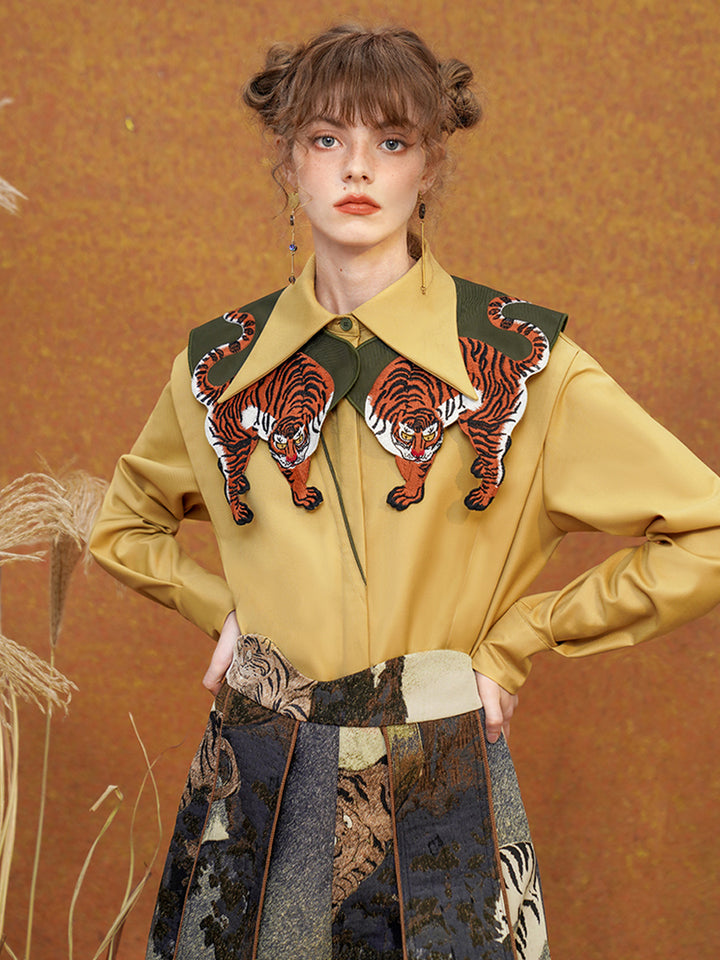 Original fake collar children's versatile tiger embroidery fake collar small shawl collar small decoration