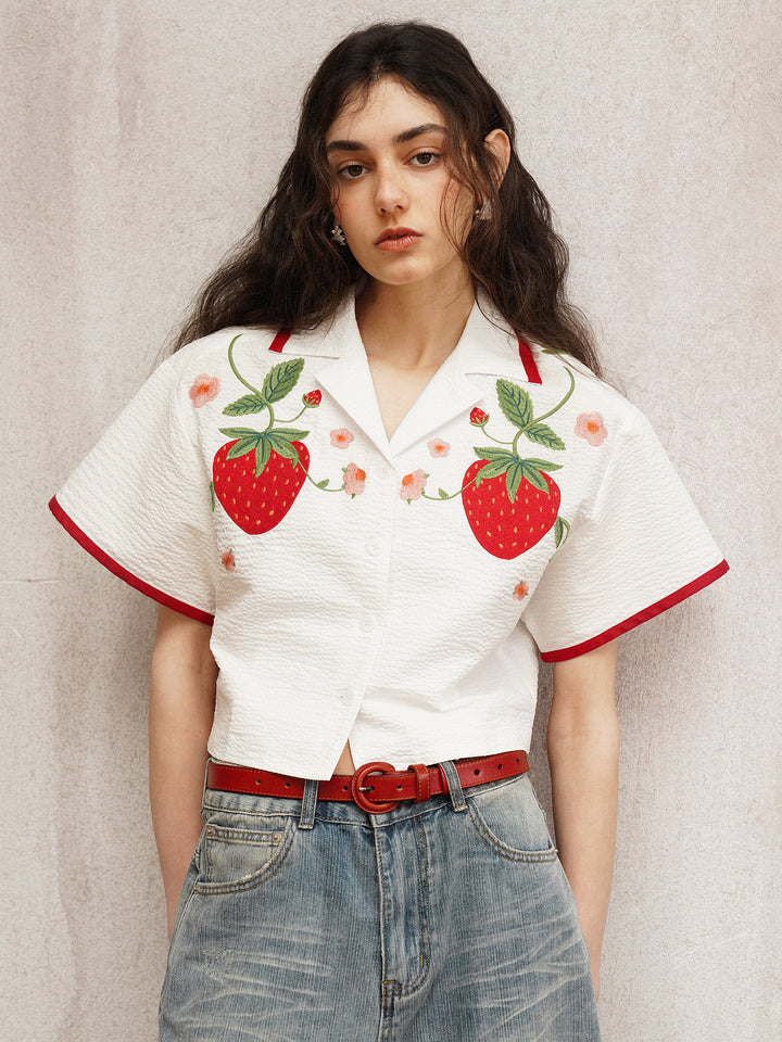2026 summer strawberry embroidery Instagram style shirt, Cuban collar short-sleeved dopamine versatile top for women