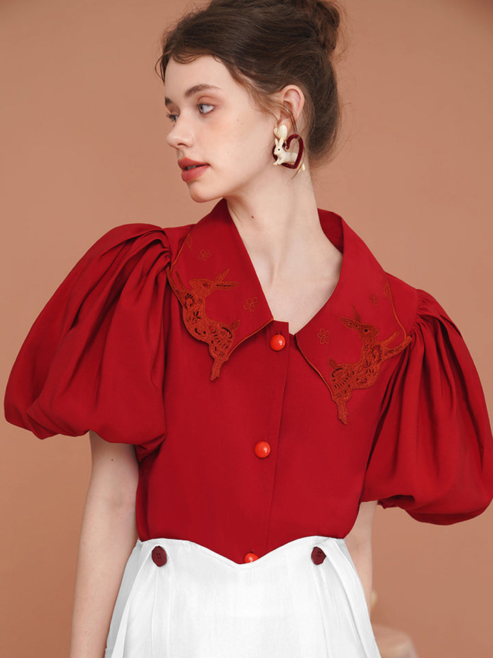 Original design sense, niche short sleeved red shirt, embroidered shirt, bubble sleeve shirt, women's retro top, summer