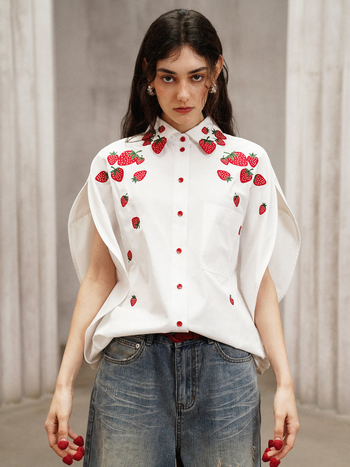 Strawberry Super Sweet Embroidery Shirt, with a silhouette featuring flying sleeves and a lapel collar, a niche design for the summer of 2026