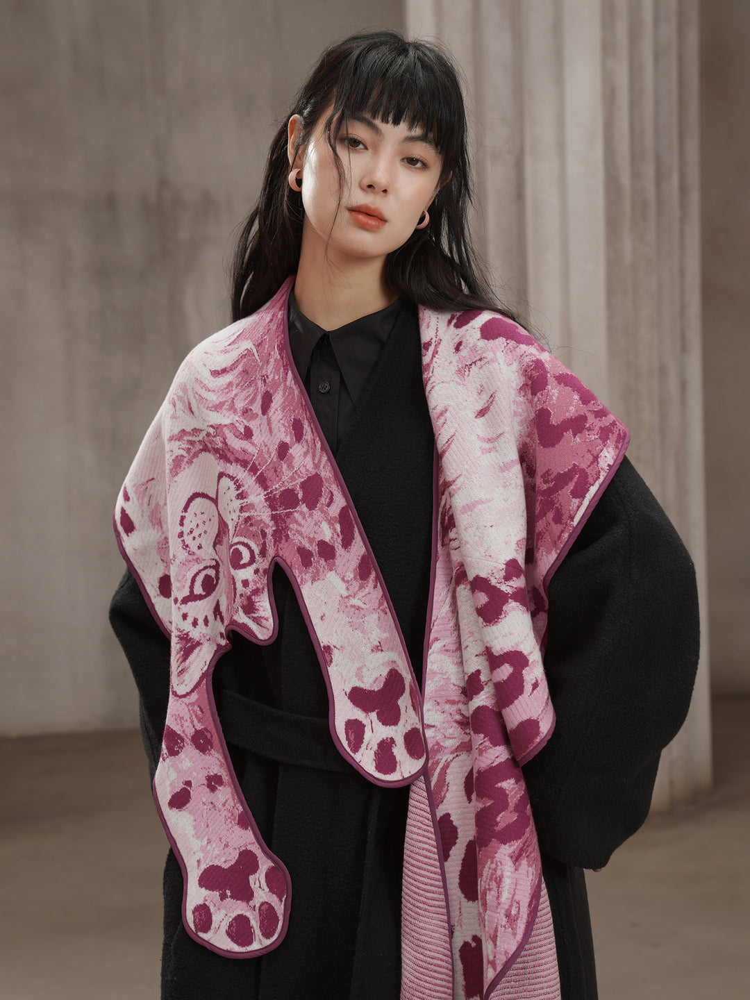 Pink Panther Blended Wool Big Shawl - Retro Knitted Animal Cape Scarf