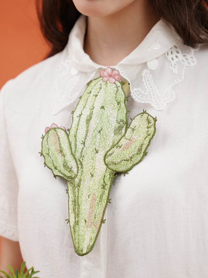 embroidered tie with Moroccan retro style, niche design, gift accessories, coffee foam original