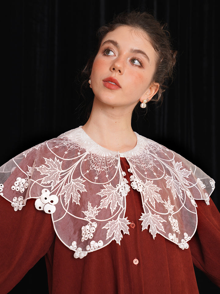 Original Vine Lace Heavy Embroidery Big Collar White Shirt French Retro Age Reducing Sweet Girl's Top