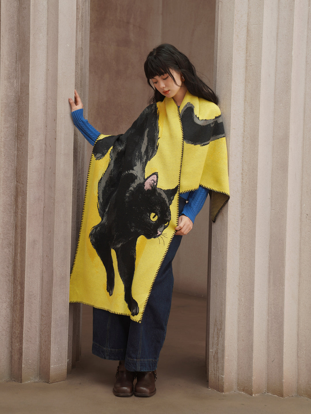 Midnight Feline  Chunky Shawl - Original Wool Blend Black Cat Knitted Scarf