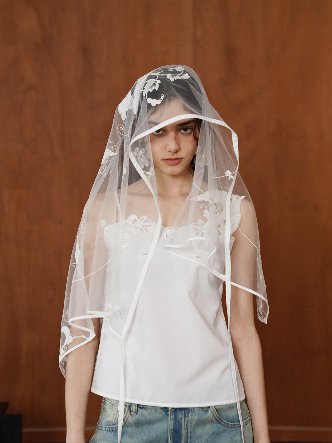 The French Vintage Lace Overlay Dress & Layered Veil Set