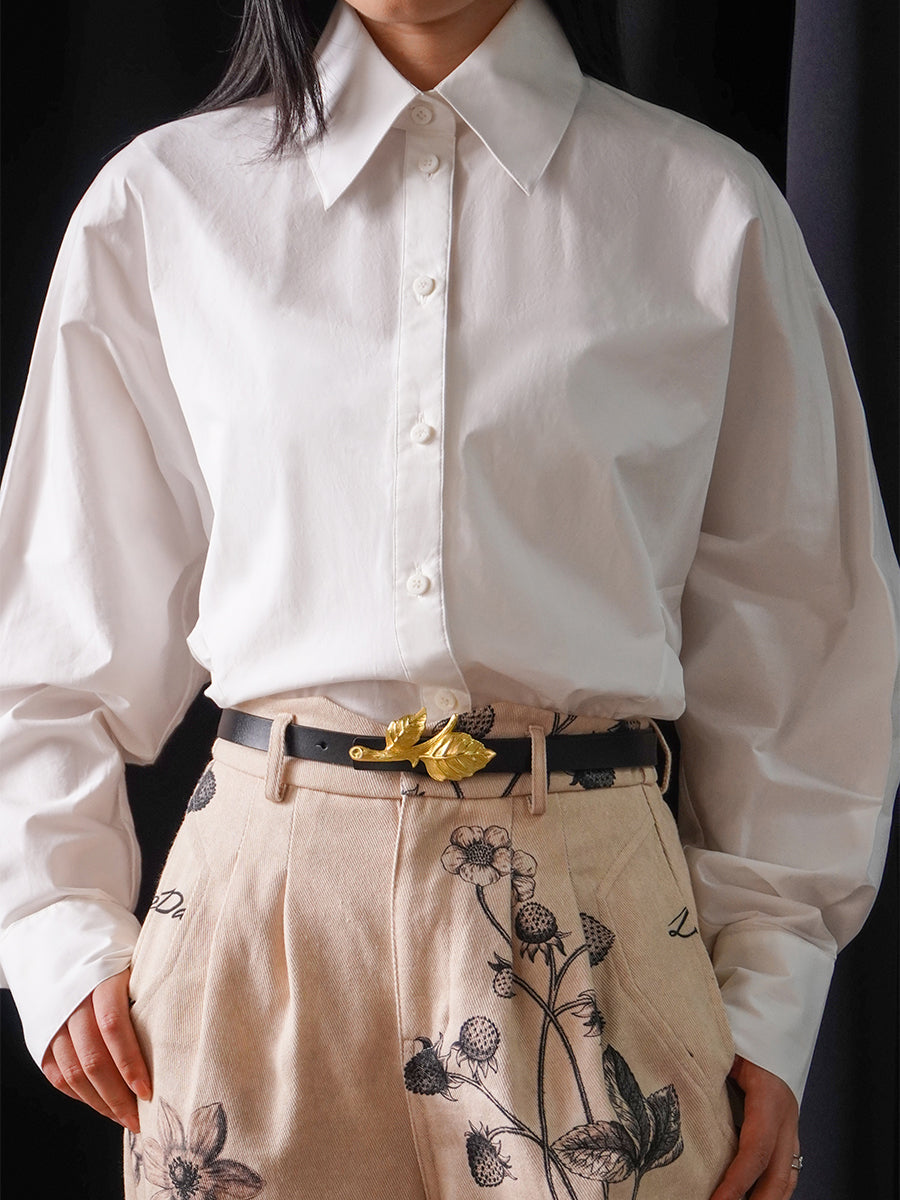 Metal belt with vintage style, featuring a leaf-shaped alloy and interchangeable buckle