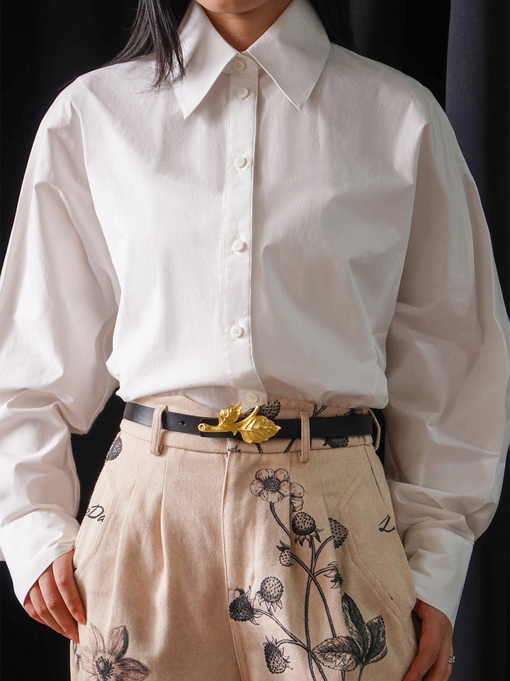 Metal belt with vintage style, featuring a leaf-shaped alloy and interchangeable buckle